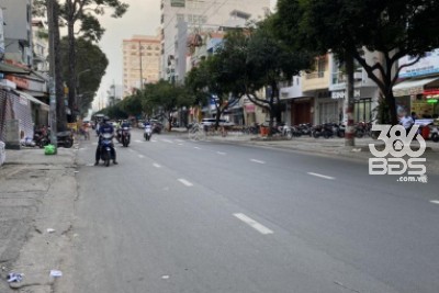 Mặt tiền Lê Văn Khương ngay hãng bia Tiger, Q12, DT: 4.5x27m, giá chỉ 11 tỷ TL