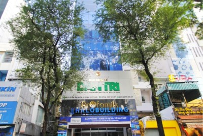 Cho thuê văn phòng 180 mét vuông - $2745 mỗi tháng - Quận 3, Tp Hồ Chí Minh - 180平方米办公室出租 - 月租金2745美元 - 第三郡，胡志明市