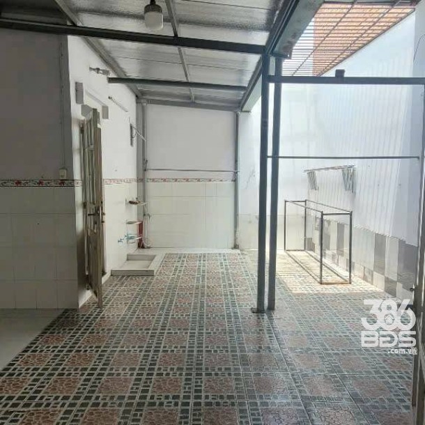 Nhà 257/ Bình thành, BHH B dt 360m2, điện 3 pha làm kho , may mặc giá 35tr/ tháng-4