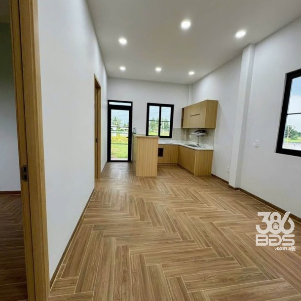 Bán nhà vườn xã Lạc Tấn , huyện Tân Trụ , Long An tdt 912m2 ( có 276m2 thổ) 3pn , 2wc giá 3 tỷ-4