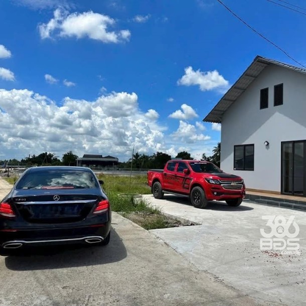 Bán nhà vườn xã Lạc Tấn , huyện Tân Trụ , Long An tdt 912m2 ( có 276m2 thổ) 3pn , 2wc giá 3 tỷ-7