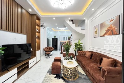 Bán nhà Tam Trinh, 45m2 x 5T x 4.58 tỷ, Ô TÔ ĐỖ CỬA - NHÀ ĐẸP - MẶT TIỀN RỘNG