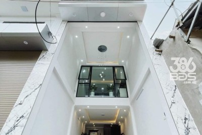 Bán nhà Phạm Ngọc Thạch, 48m2 x 7T x 11.4 tỷ, NGÕ THÔNG - THANG MÁY