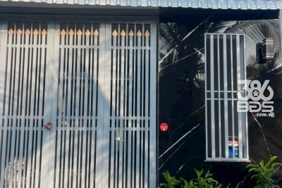 Nhà 2/ hẻm xã Đức Hòa Hạ, Đức Hòa dt 120m2 3pn 2wc giá 2,05 tỷ