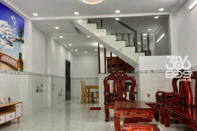 Nhà hẻm Chiến Lược, Bình Trị Đông A dt 50m2 1 lầu 2pn 2wc giá 3,95 tỷ