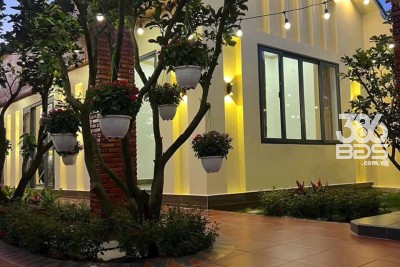 Villa hồ bơi nghỉ dưỡng huyện Châu Thành , Long An dt 458m2 4pn 2wc giá 3,5 tỷ