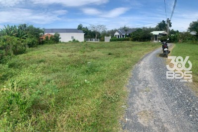 1000m2 đất vườn 2 mặt tiền đường đá xanh xã Tân Mỹ,huyện Đức Hòa, Long An giá 2,45 tỷ