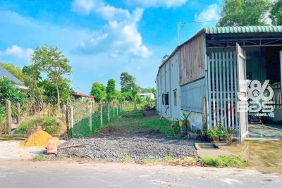 125m2 đất thổ mt đường Láng The, xã Tân Thạnh Đông giá 3,6 tỷ