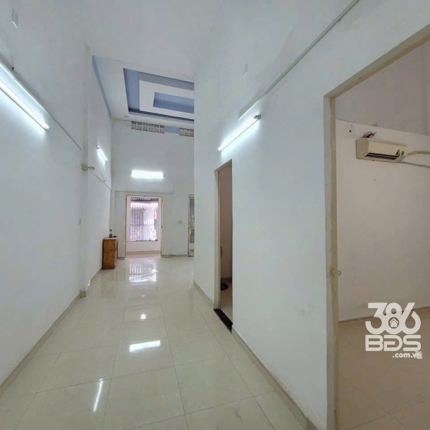 Nhà / đường số 10, Bình Hưng Hòa B dt 130m2 1 lầu 2pn 2wc giá 4,7 tỷ-1