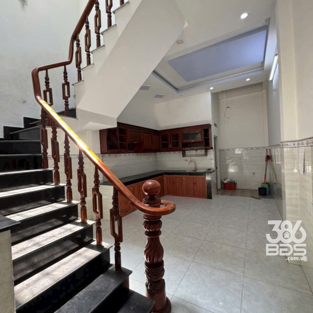 Nhà // đường số 6, Bình Hưng Hòa B, dt 64m2 1 lầu 2pn 3wc giá 4 tỷ-4