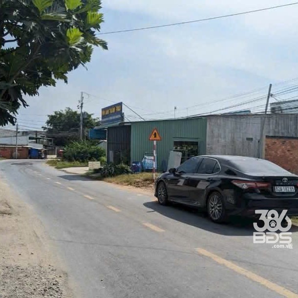 170,4 m2 thổ mặt tiền đường Bàu Sen, xã Hòa Khánh Đông, Đức Hòa giá 2,1 tỷ-2