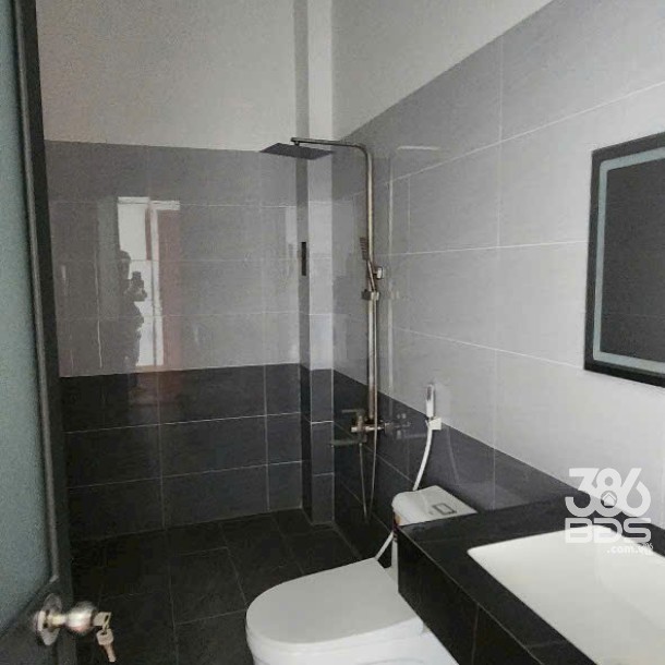 Nhà hẻm thi trấn Đức Hòa dt 145m2 1 lầu 3pn 3wc giá 3 tỷ-5