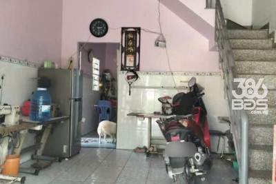 Nhà hẻm ấp Bình Tiền, Đức Hòa Hạ dt 110m2 1 lầu 2pn 2wc giá 1,8 tỷ