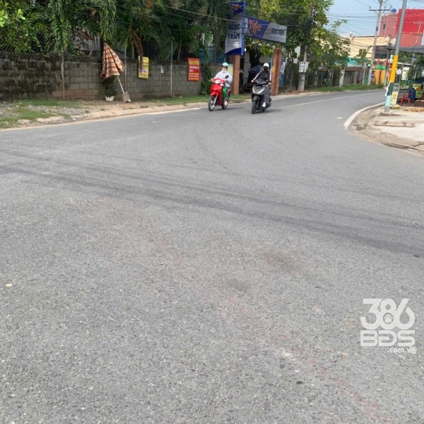 135m2 đất thổ hẻm khu phố 3, thị trấn Đức Hòa giá 1,55 tỷ-1