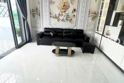 Nhà đẹp xã Long Hiệp, Bến lức dt 105m2 1 lầu 3pn 2wc giá 2,45 tỳ