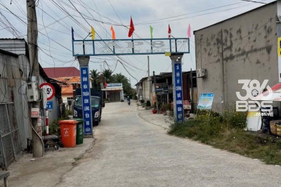 Nhà kho đường đan lộ ấp 8, xã Lương Hòa, Bến Lức, Long An dt 582 m2 giá 5 tỷ