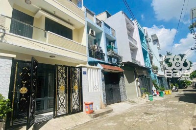 Nhà hẻm đường số 3, Bình Hưng Hòa dt 71m2 2 lầu 4pn 3wc giá 6,8 tỷ