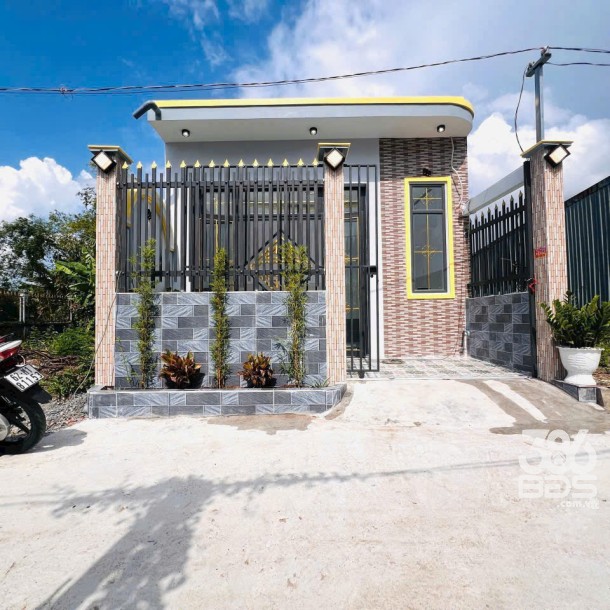 Nhà đẹp xã Phước Lâm, Cần Giuộc dt 80m2 2pn 1wc giá 1,2 tỷ-2