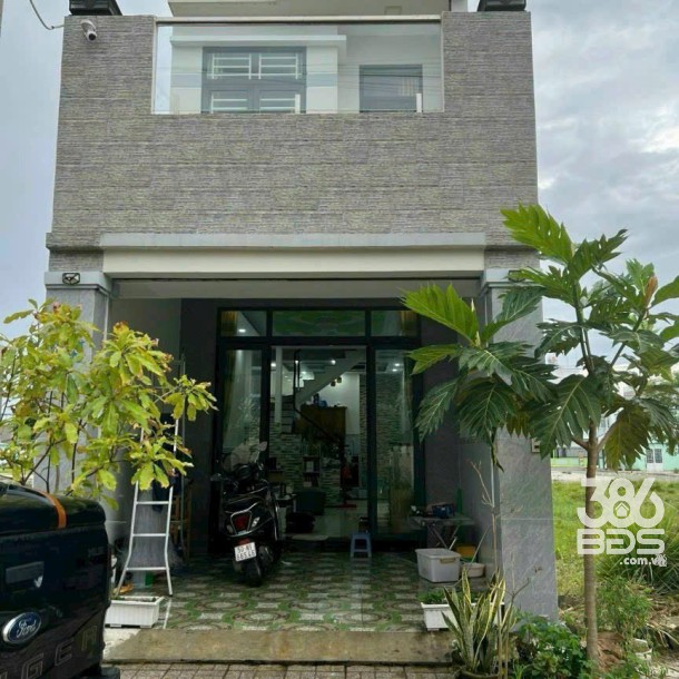 Nhà đẹp kế công viên KDC Cát Tường Phú Sinh dt 64m2 1 lầu 3pn 2wc giá 1,95 tỷ-1