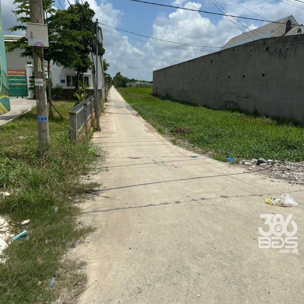 1700m2 đất vườn ấp 7 xã Lương Hòa , Bến Lức, Long An giá 4 tỷ-3
