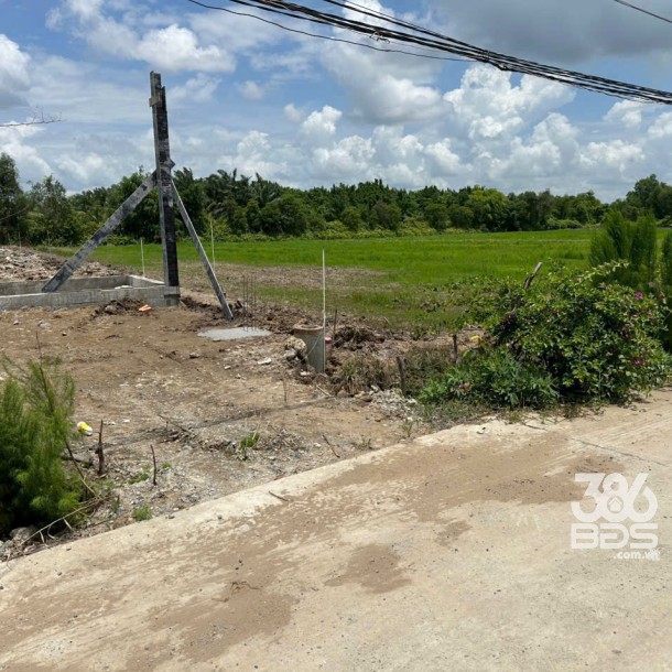 1700m2 đất vườn ấp 7 xã Lương Hòa , Bến Lức, Long An giá 4 tỷ-4
