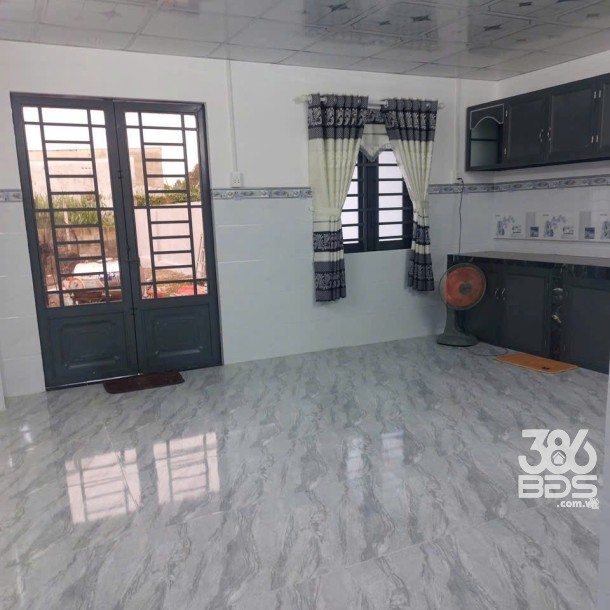 Nhà đẹp xã Tân Thông Hội , Củ Chi dt 240m2 3pn 1wc giá 2,15 tỷ-3