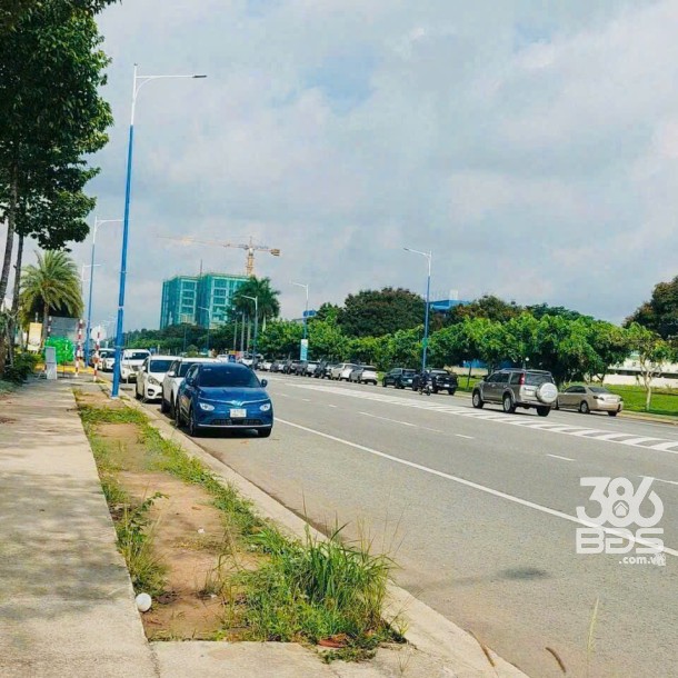 2ha đất KCN Vsip 2, phường Hòa Phú, tp Thủ Dầu Một giá 200 tỷ-3