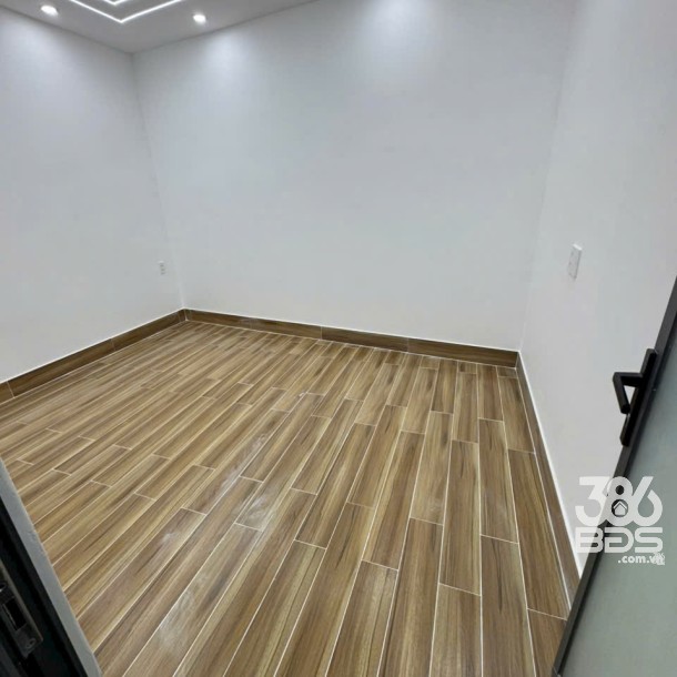 Nhà đẹp hẻm Bình Thành, Bình Hưng Hòa B dt 64m2 2 lầu 4pn5wc giá 5,85 tỷ-3