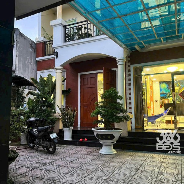 Biệt thự 1/ tỉnh lộ 15, xã Tân Thạnh Tây dt 144m2 1 lầu 3pn 2wc giá 5,5 tỷ-1