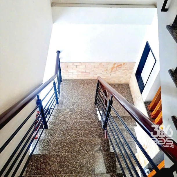Nhà hẻm Miếu Gò Xoài, Bình Hưng Hòa A dt 81m2 2 lầu 4pn 3wc giá 6,8 tỷ-3