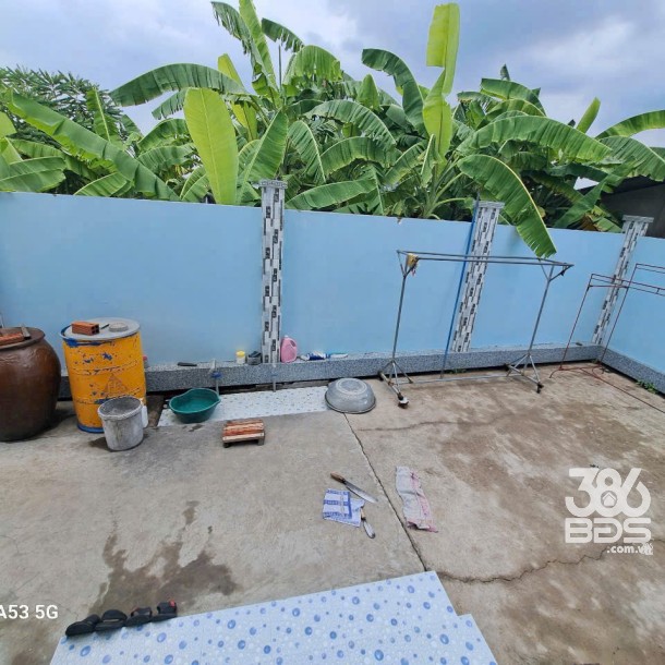 Biệt thự mặt tiền sông xã Nhị Thành, Thủ Thừa tổng dt 446m2 1 lầu 3pn 2wc giá 6 tỷ-9