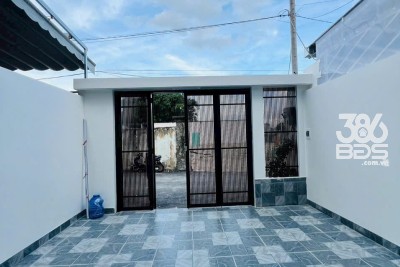 Nhà hẻm nhựa ấp 6, xã Tân Thạnh Đông , Củ Chi dt 105m2 1 lầu 3pn 2wc giá 3,55 tỷ