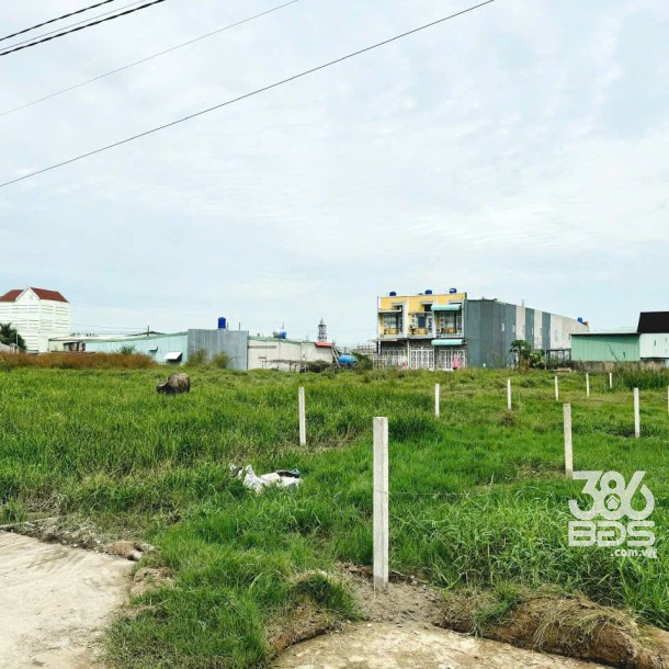 304m2 đất thổ đường beton 4m xã Đức Hòa Đông, Đức Hòa giá 2 tỷ-1