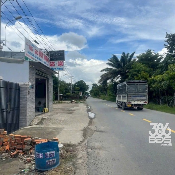 258m2 ( có 58m2 thổ ) mặt tiền đường Thanh Niên, xã Phạm Văn Hai, Bình Chánh giá 3,3 tỷ-1