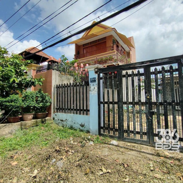 283m2 đất ( có 191m2 thổ cư) mặt tiền đường Vườn Thơm, xã Bình Lợi, Bình Chánh giá 6,7 tỷ-1