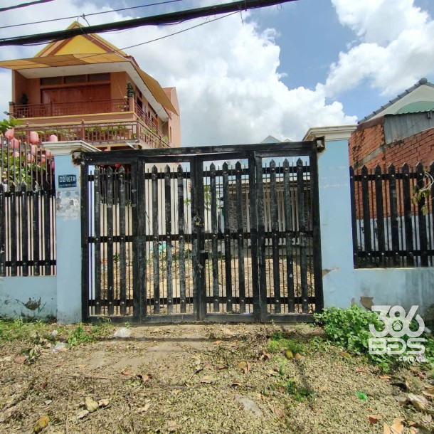 283m2 đất ( có 191m2 thổ cư) mặt tiền đường Vườn Thơm, xã Bình Lợi, Bình Chánh giá 6,7 tỷ-2
