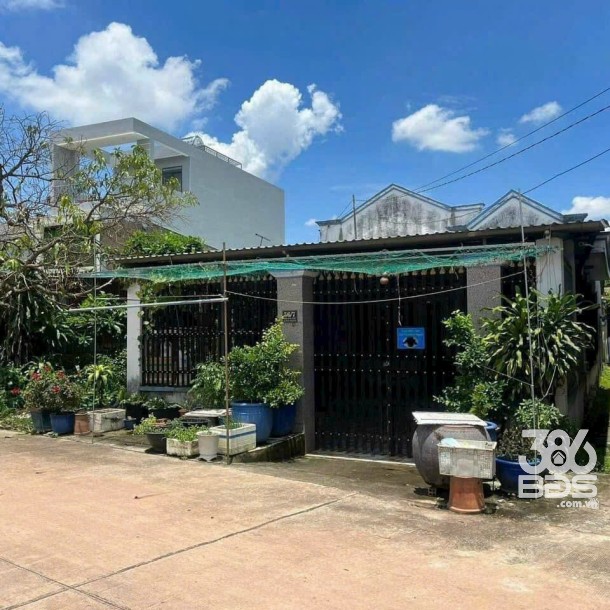 Nhà hẻm beton 8m xã Trung An, Củ Chi dt 153m2 2pn 1wc giá 3,3 tỷ-1