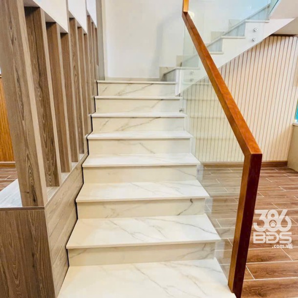 Nhà đẹp ấp Bình Hữu 1, xã  Đức Hòa Thượng , Đức Hòa dt 154m2 2 lầu 5pn 4wc giá 3,75 tỷ-3