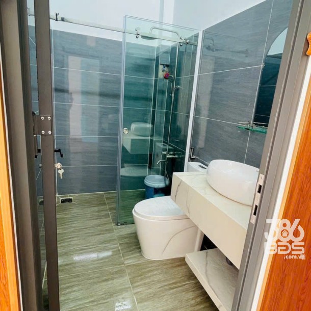Nhà đẹp ấp Bình Hữu 1, xã  Đức Hòa Thượng , Đức Hòa dt 154m2 2 lầu 5pn 4wc giá 3,75 tỷ-6