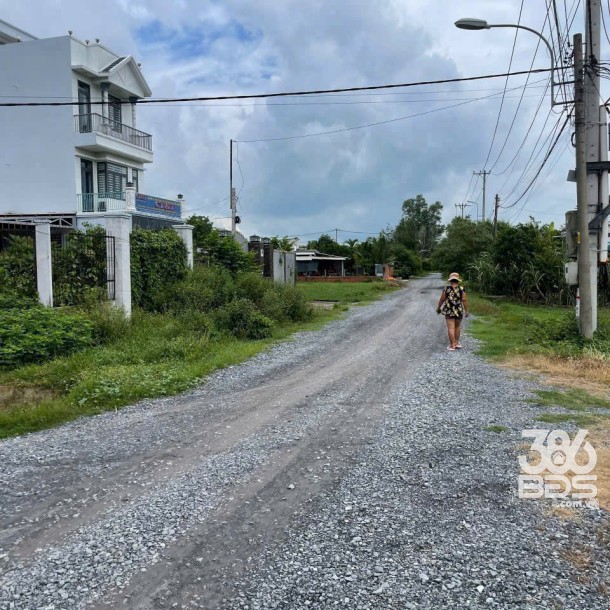 1769m2 đất mặt tiền kênh // tỉnh lộ 7 xã Nhuận Đức ( Trung Lập Hạ cũ) giá 3,3 tỷ-1