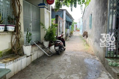 Nhà hẻm xã Bình Mỹ ( xã Tân Thạnh Đông cũ) dt 68m2 1 lửng 2pn 1wc giá 1,7 tỷ