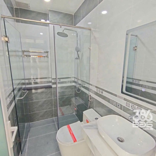 Nhà đẹp hẻm Liên khu 4-5, Bình Hưng Hòa B, Bình Tân dt 72m2 3 lầu 4pn 5wc giá 6,6 tỷ-3