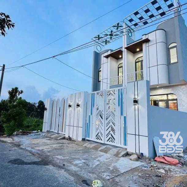 Nhà đẹp mt Huỳnh Thị Luông, xã Phước Lâm, Cần Giuộc dt 121m2 1 lầu 4pn 3wc giá 2,88 tỷ-3