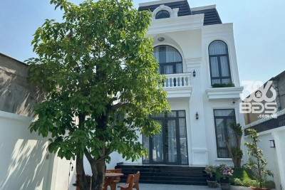 Biệt thự đẹp xã Bình Mỹ , Củ Chi dt 245m2 1 lầu 4pn 5wc giá 12,8 tỷ