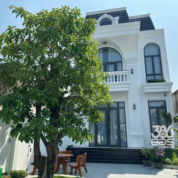 Biệt thự đẹp xã Bình Mỹ , Củ Chi dt 245m2 1 lầu 4pn 5wc giá 12,8 tỷ-1