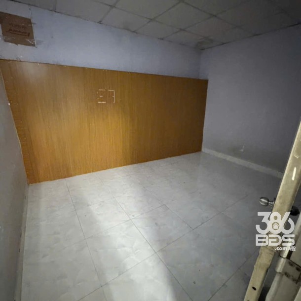 Nhà hẻm đường số 3, Bình Hưng Hòa dt 73,6m2 1 gác lừng 2pn 1wc giá 4,65 tỷ-3