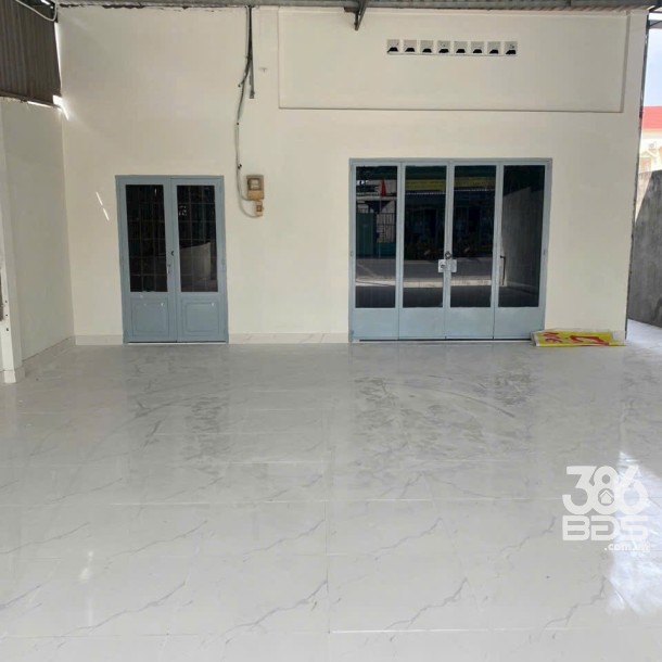 Nhà mặt tiền đường Hugo tổng dt 520m2 ( có 254m2 thổ) xã Trung An giá 8,4 tỷ-1