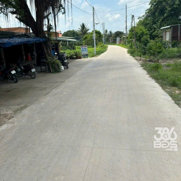 18220m2 đất (617m2 thổ cư) khu quy hoạch chuyển đổi SKC xã Lộc Giang, Đức Hòa giá 13,5 tỷ-1