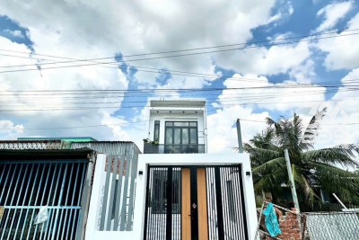 Nhà mặt tiền đường Tây Bắc, xã Thuận Thành dt dt 117m2 1 lầu 4pn 2wc giá 2,68 tỷ