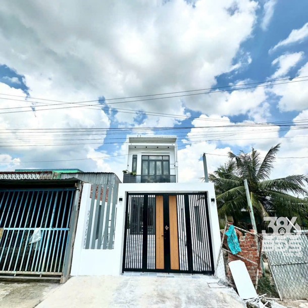 Nhà mặt tiền đường Tây Bắc, xã Thuận Thành dt dt 117m2 1 lầu 4pn 2wc giá 2,68 tỷ-1